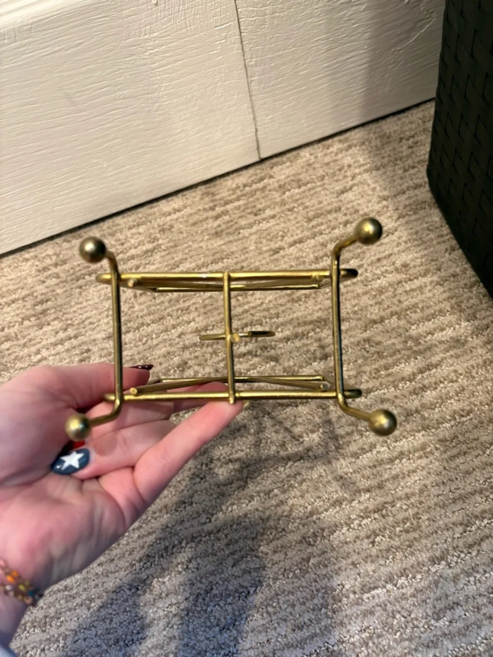 Gold Wire Napkin Holder Stand - Decorative Kitchen Accessory